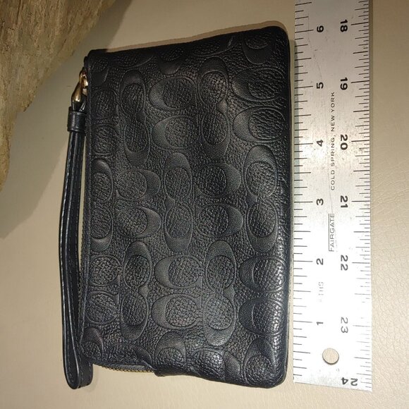 Coach Wallet Raise Logo Black Carriage Gold Hardware Leather Wristlet Clutch - Picture 6 of 11